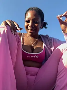 XXX chat uživo modela mochamimi