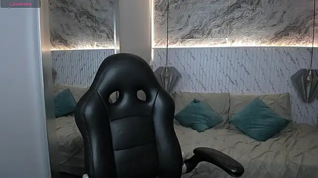 Julieth_brown_: απευθείας συνομιλία ΧΧΧ