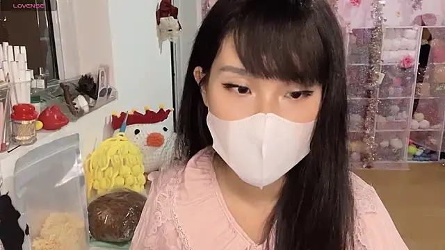 Tieu-May: онлайн-секс-чат