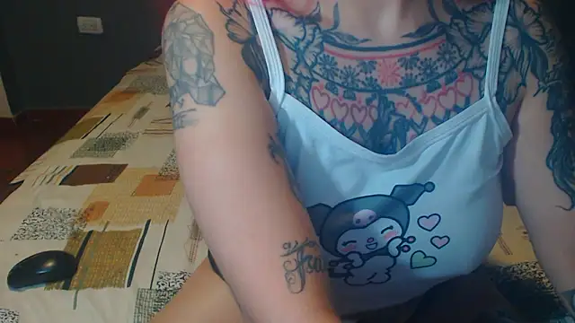 Tattoodreams_lucyのライブXXXチャット