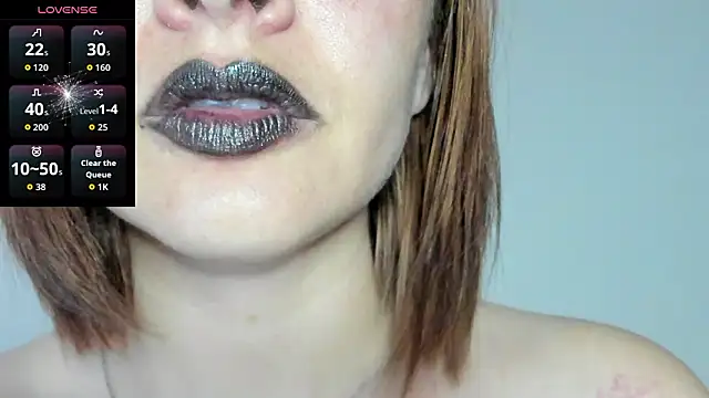 queen_fetish 即時 XXX 聊天