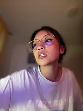 baby_lizy 即時 XXX 聊天