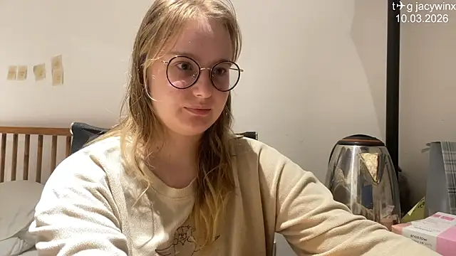 JacyWinslat 即時 XXX 聊天