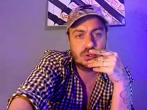 3615-ULLA's Webcam Show