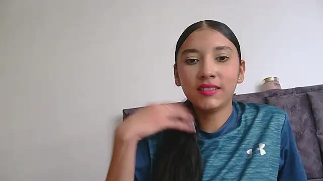 ScarlettMus 即時 XXX 聊天