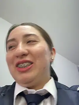 _Susy-Office1 Pertunjukan Webcam