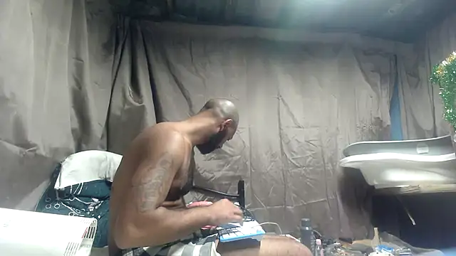 Camodick Chat XXX in diretta