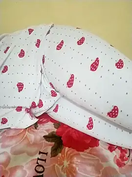 Farawlla 现场XXX聊天