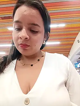 Julieth_hot-69 라이브 XXX 채팅