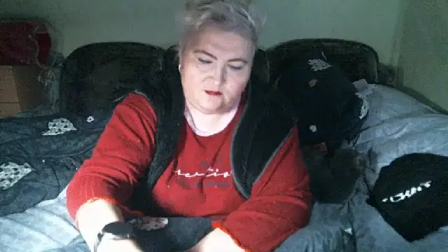 Chat +18 de Lana555 ao vivo