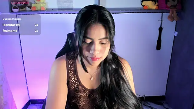 vickylatina_'s Live XXX Chat