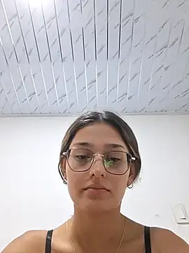 دردشة Ary-18 الجنسية المباشرة