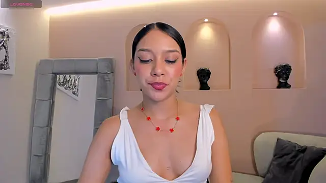 AmaliaCrus 即時 XXX 聊天