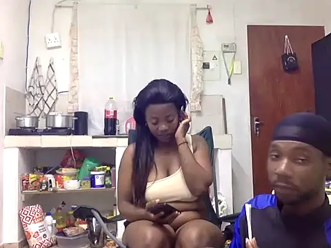 Chat +18 de CandyNaynay ao vivo