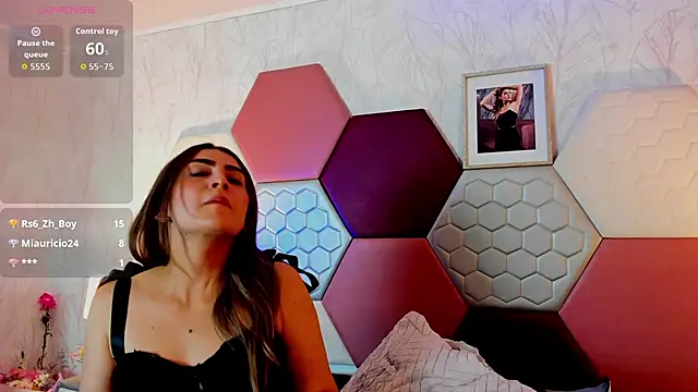 AriaRous live XXX chat