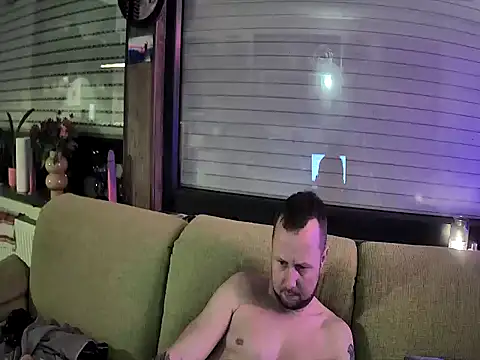 Hornybiboy66 现场XXX聊天