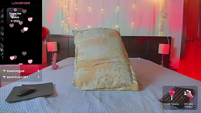 Онлайн чат XXX MiaMarin_hot