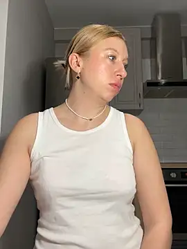 Kittie_Valentine's Live XXX Chat