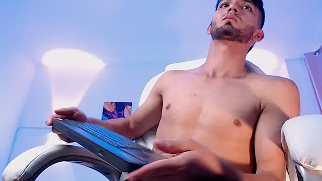 Chat +18 de HarryFosster ao vivo