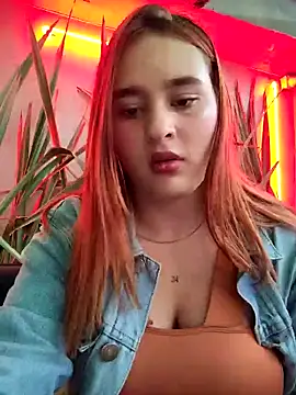 katty_42 webcam show