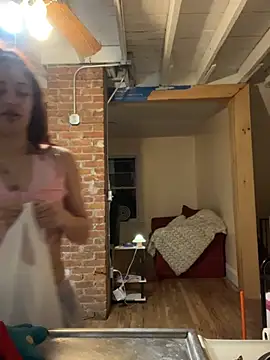 heluvsbabii's Live XXX Chat