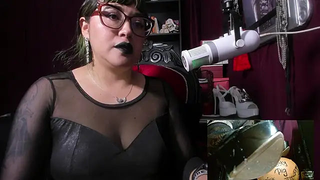 MeGoddesSara 现场XXX聊天