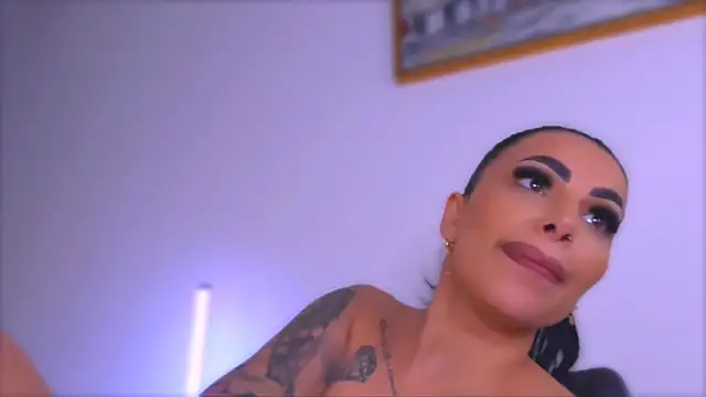 Moonamour's Live XXX Chat