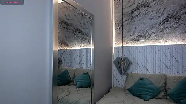 Julieth_brown_'s Live XXX Chat