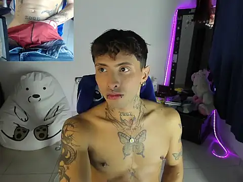 Wall_ee- Webcam Show