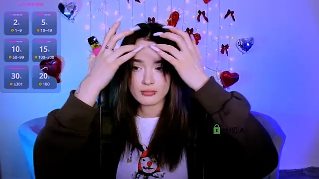 liana_kisses Chat XXX live