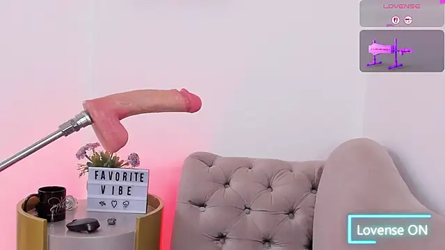 AndreaValencia: онлайн-секс-чат