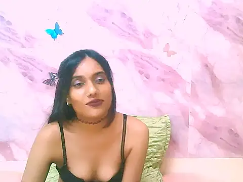 XXX chat uživo modela IndianSkies