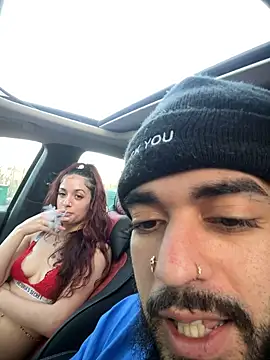 heluvsbabii Show in webcam