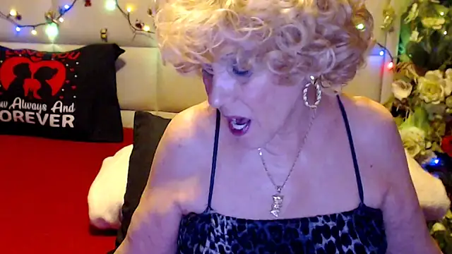 HappyWomanOnのウェブカメラショー