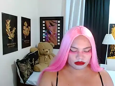 TSbrianaHugeCock's Live XXX Chat