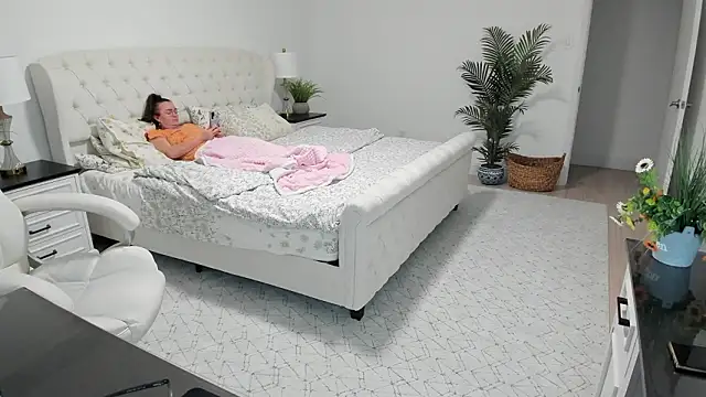 Show modela Vika73 na web-kameri