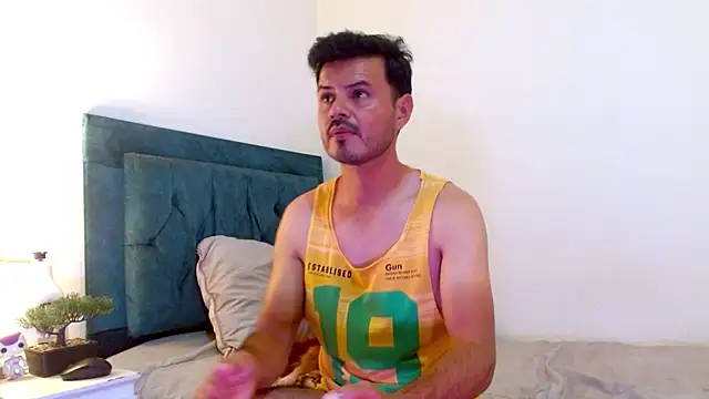 cedrixx10's Live XXX Chat