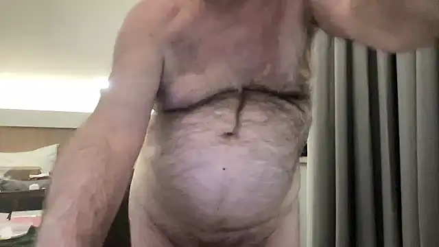 coach-karl's Live XXX Chat