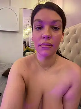 دردشة ClaraPasssion الجنسية المباشرة