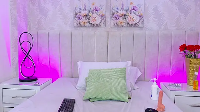 SaraLugo: απευθείας συνομιλία ΧΧΧ