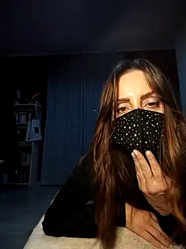 Czat XXX na żywo – Akemi_rossi