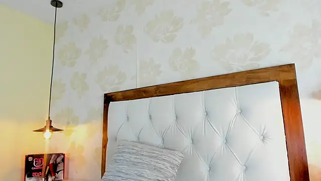 IRISCLARK1 Chat XXX in diretta