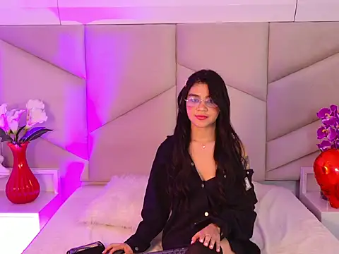 OliviaDiaz's Live XXX Chat