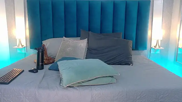 عرض كام Madisonsmiith