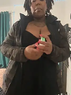 Goddess_Nafeeshaのウェブカメラショー