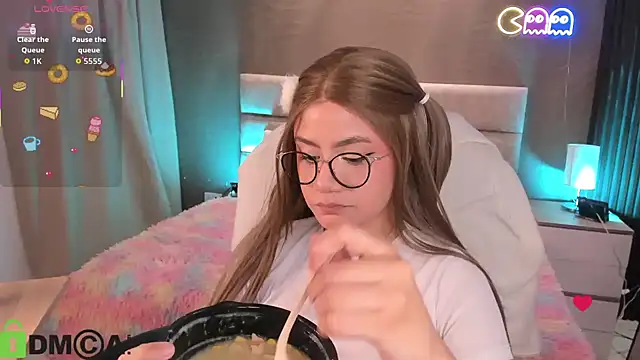 Arinextdoor Chat XXX in diretta