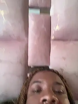 Živý XXX chat LicyEvans1