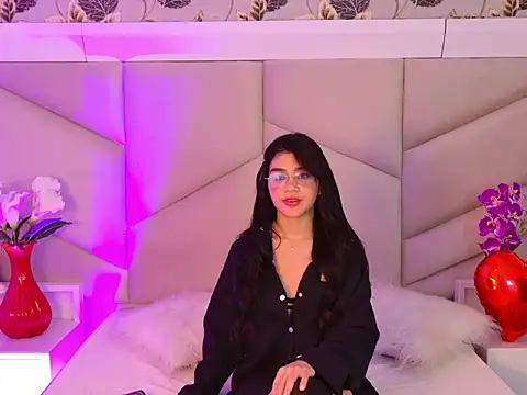 Chatroom XXX en direct de OliviaDiaz