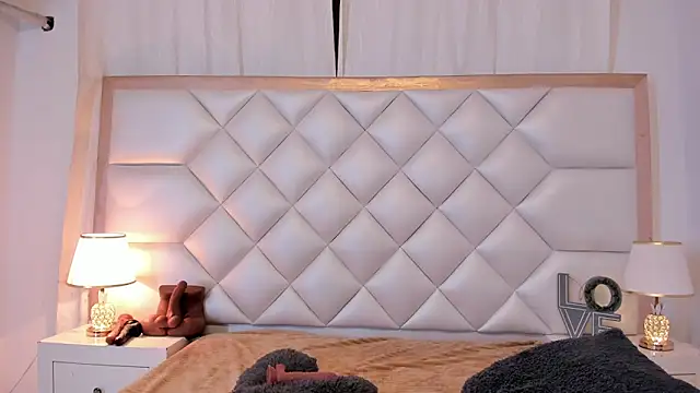 brittany069n Live XXX chat