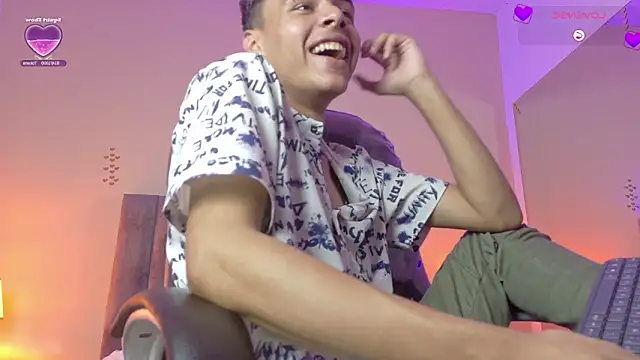 แชท XXX สดของ Xavier_Fox___